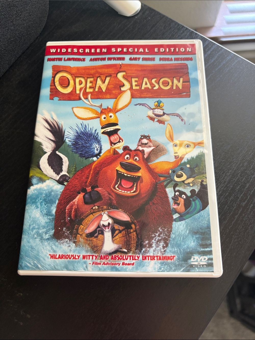 Open Season Widescreen Special Edition DVD - Colorful Animated Cover